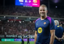 مدرب برشلونة يقلب الطاولة.. فليك يوقف مفاوضات بيع نجمه لدورتموند