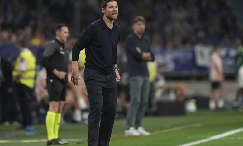 رغم الفوز الكبير على أوفييدو.. توتر في ريال مدريد بسبب قرار ألونسو النارير