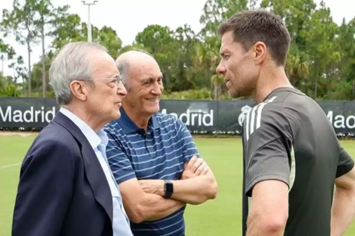 صداع جديد في مدريد.. نجم كبير مهدد بالرحيل قبل استئناف الموسم