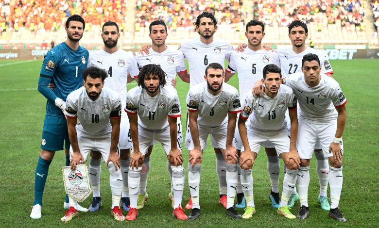 مفاجأة في الكامب نو.. برشلونة مهتم بلاعب يلعب بجوار محترف مصري