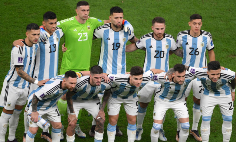 صدى في برشلونة بعد طلب غريب من نجم الفريق بخصوص زميل ميسي السابق