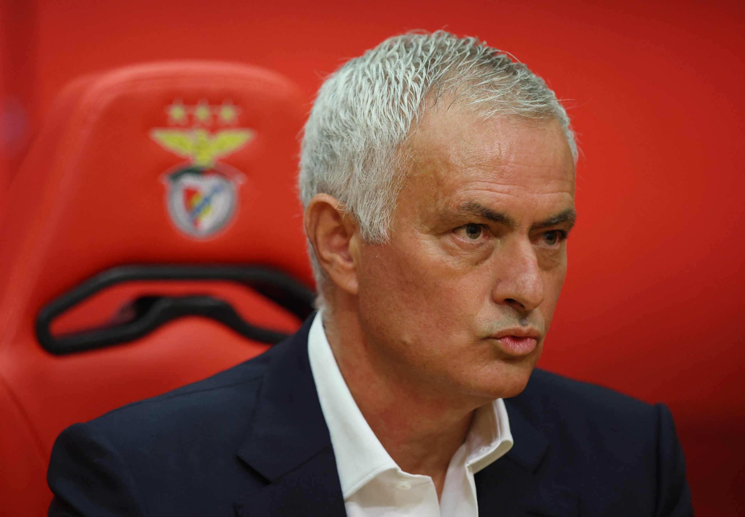 صفقة مفاجئة في الشتاء.. مورينيو يسعى لخطف نجم ريال مدريد التاريخي