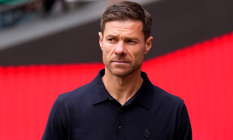 أزمة داخل ريال مدريد بعد قرار مفاجئ من ألونسو بحق أحد نجوم الفريق قبل الكلاسيكو