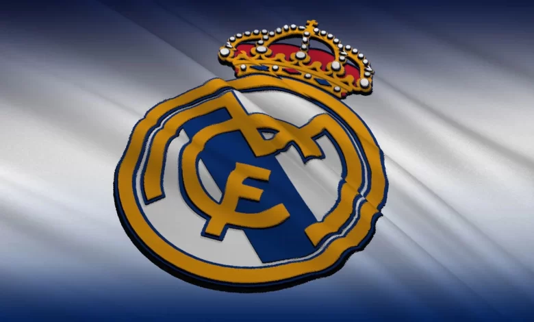 نجم ملكي سابق يُفكر بجدية في العودة إلى ريال مدريد بعد تجربته الأخيرة