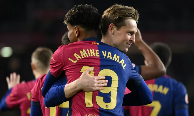 الهدوء مفقود داخل برشلونة.. يامال ودي يونغ يبدوان غير راضيين عن أحد اللاعبين