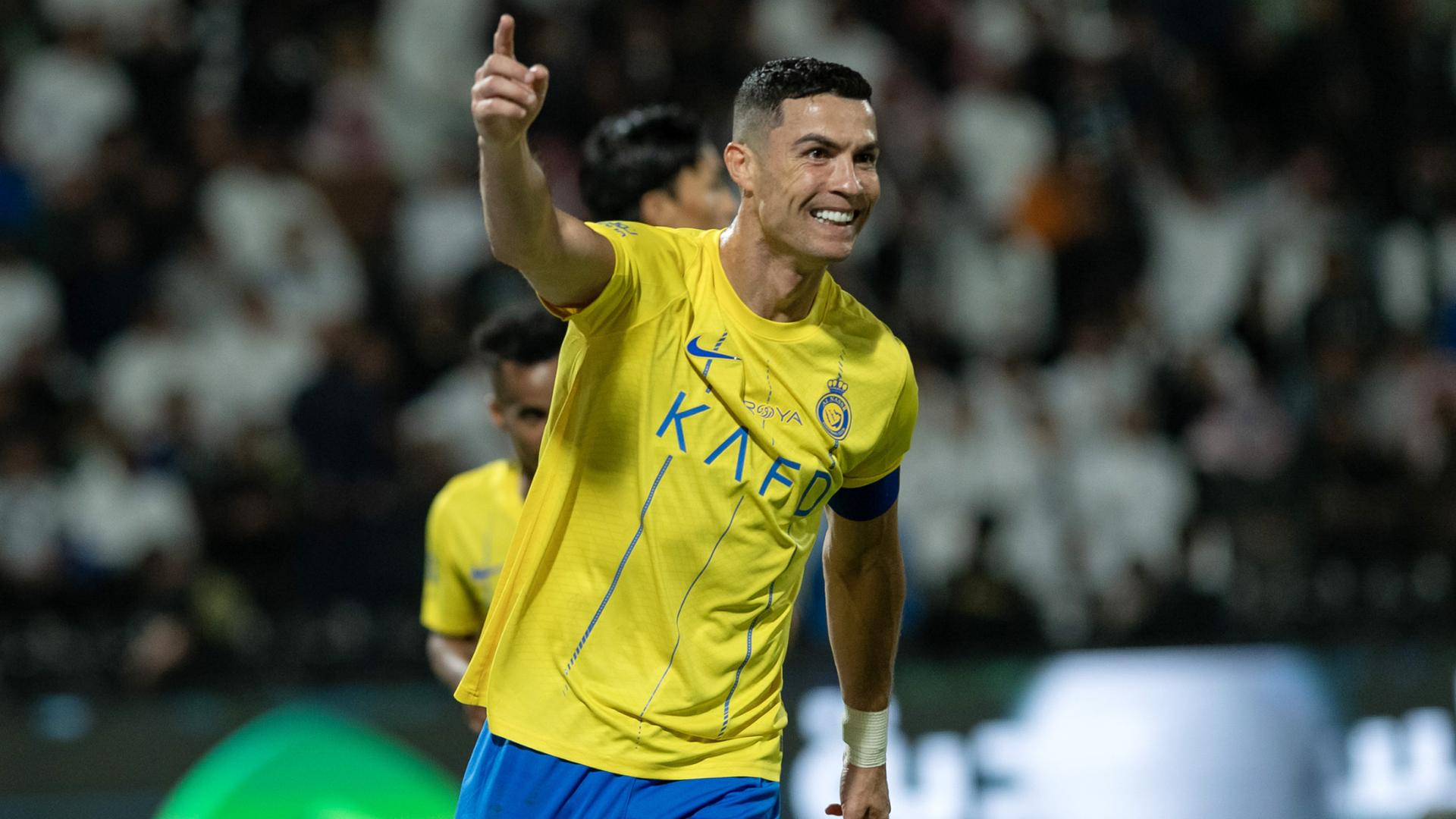الكبير انفجر.. رئيس النصر في هجوم عنيف على رونالدو بسبب أدائه: "ده بياخد 200 مليون وبيحتفل بس"