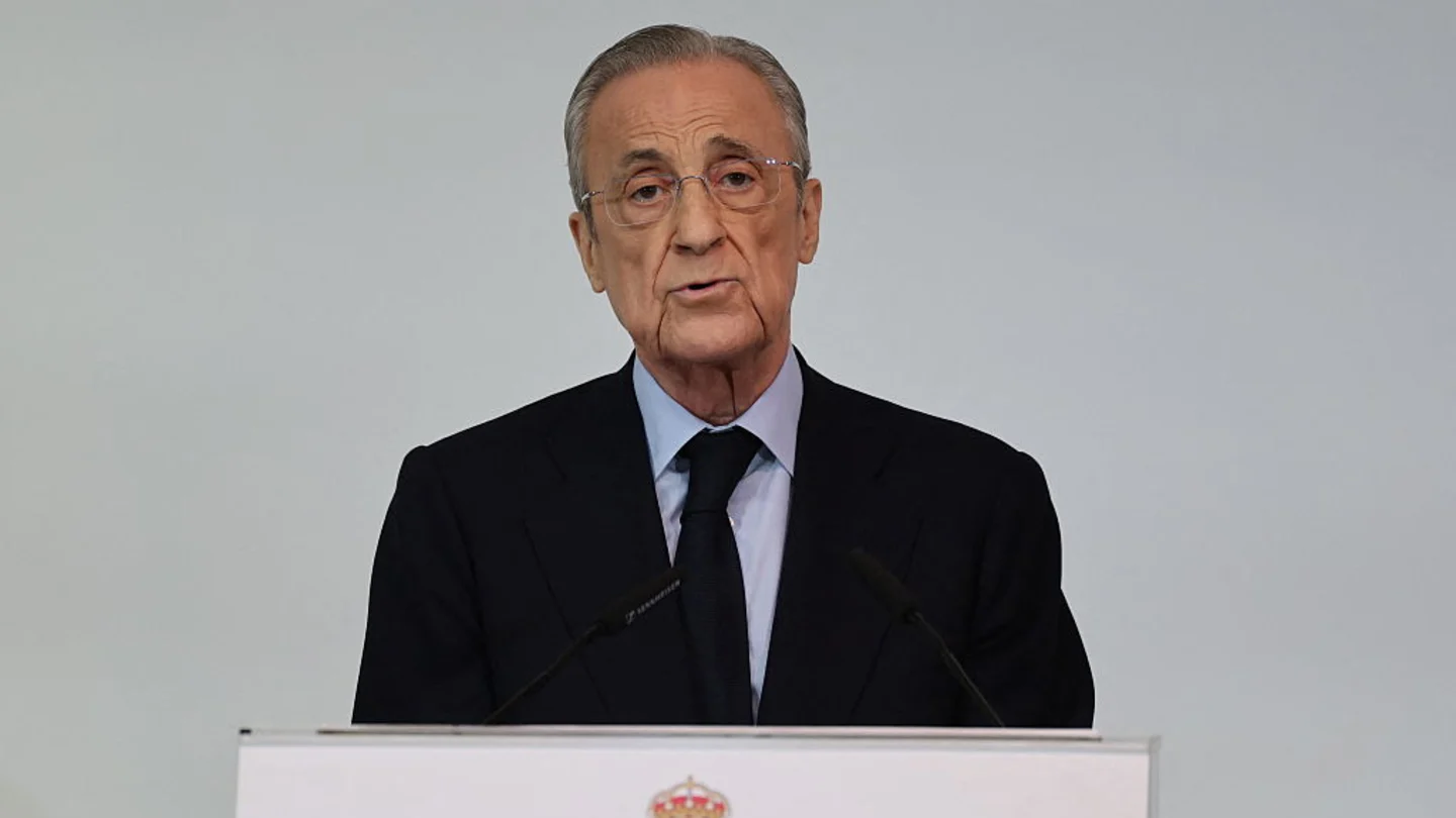 مستقبل تشابي ألونسو في ريال مدريد يتحدد بقرار بيريز