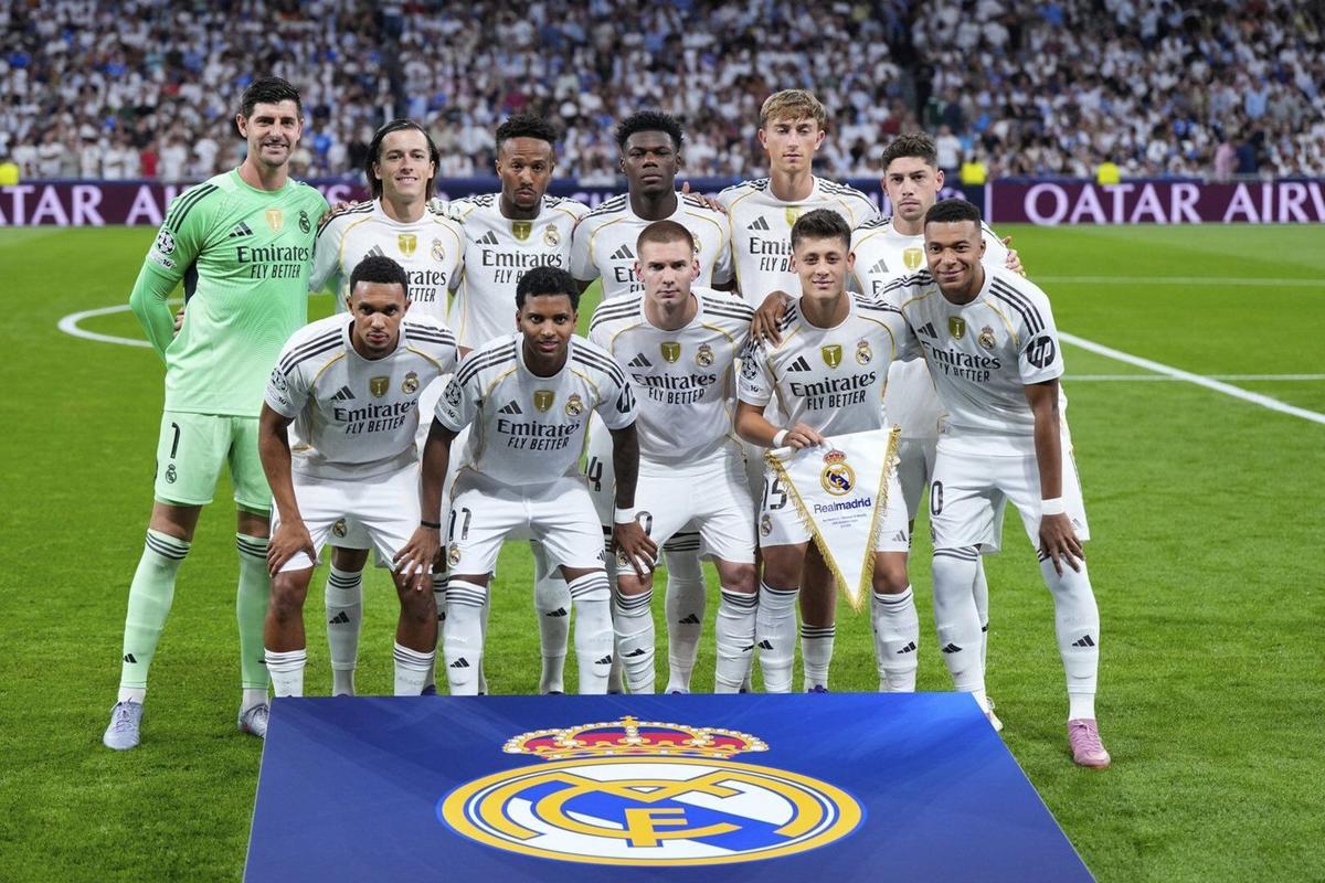 مشهد مؤثر في البرنابيو: نجم ريال مدريد ينهار بعد الخسارة ويطلب السماح من الفريق