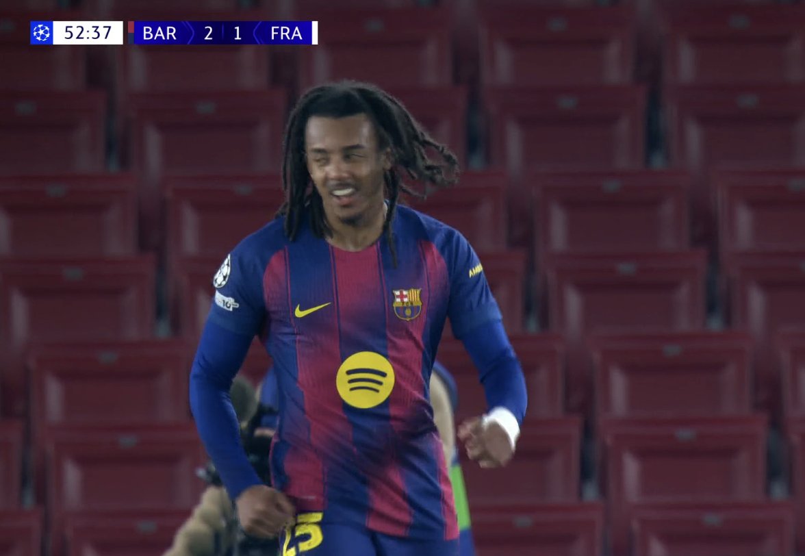 أهداف مباراة برشلونة وفرانكفورت اليوم في دوري أبطال اوروبا