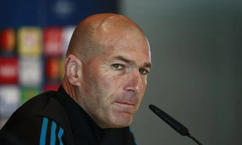 تشابي ألونسو أمام لحظة حاسمة في ريال مدريد… وزيزو في الخلفية