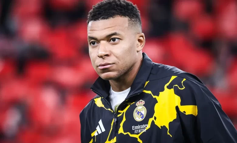 ريال مدريد تحت ضغط مبابي.. لاعب مهم يواجه خطر الرحيل