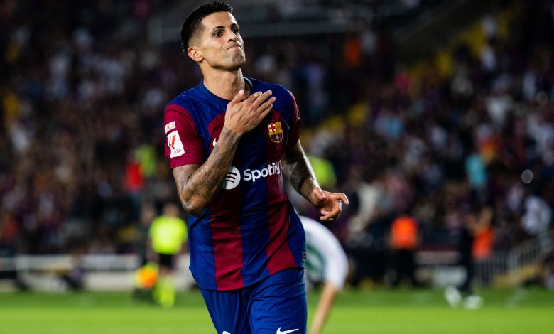 برشلونة يستهدف كانسيلو.. تحركات قد تغير التشكيلة الأساسية