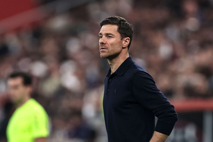 قرار صادم من بيريز يُنهي مهمة تشابي ألونسو مع ريال مدريد