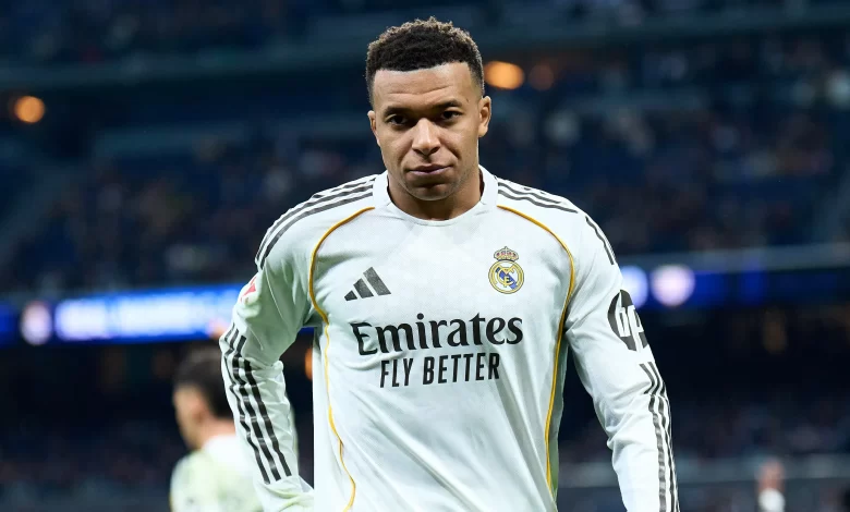 مبابي يفتح النار داخل ريال مدريد ويطالب بتدخل عاجل