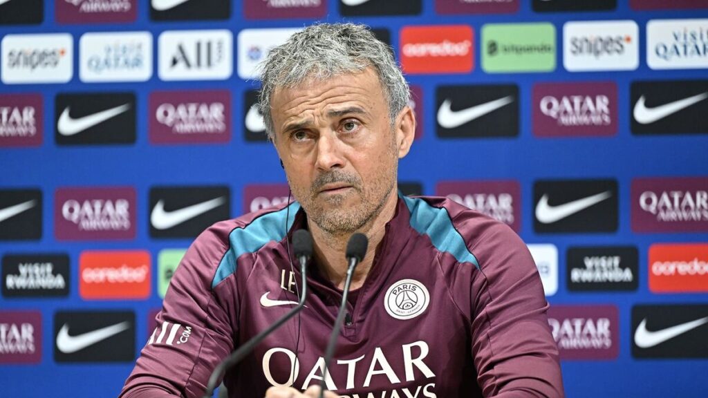 تحرك مفاجئ من بيريز: لويس إنريكي خيار مطروح في مدريد