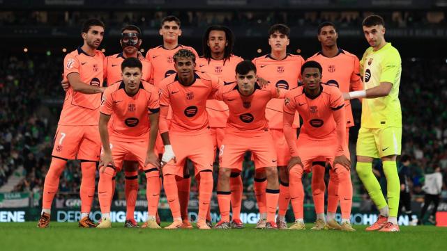قبل موقعة الحسم.. برشلونة يشهد رجوع مفاجئ لنجم يغير كل المعادلات