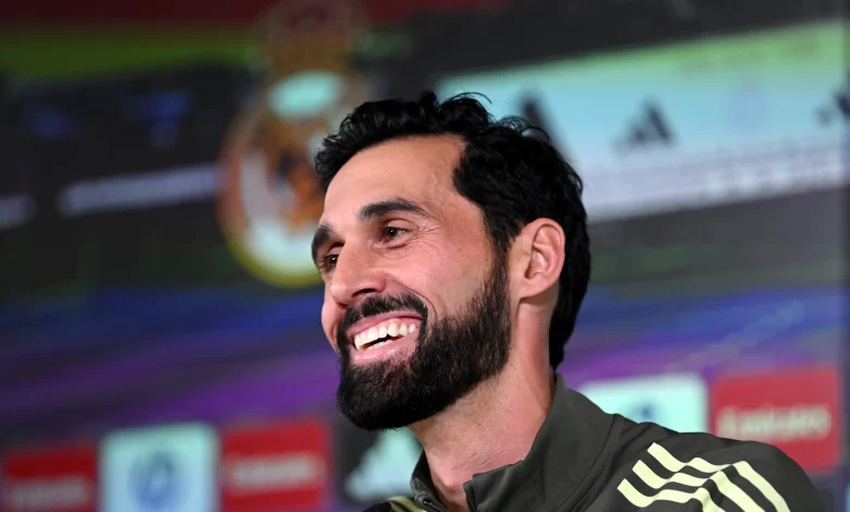 قرار مفاجئ في ريال مدريد.. لاعب يودع الفريق وبيريز يفتح الباب