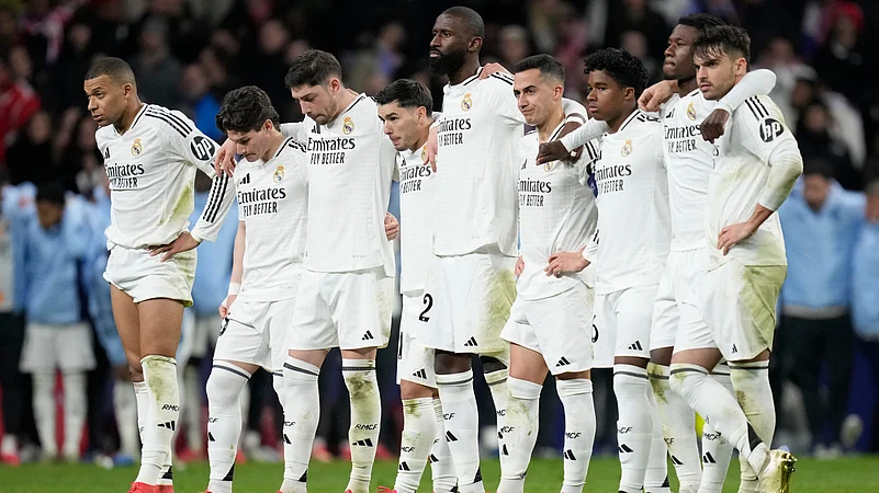 قبل الصيف.. الكل داخل ريال مدريد يتفق على مصير لاعب شاب واعد