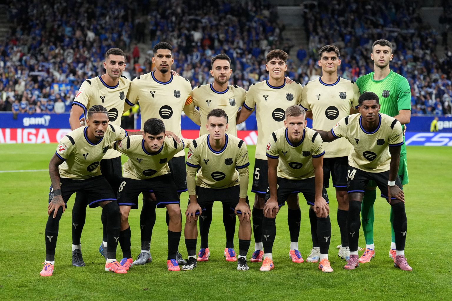 برشلونة في أزمة… فليك يستبعد لاعب مهم بعد الكارثة في واندا