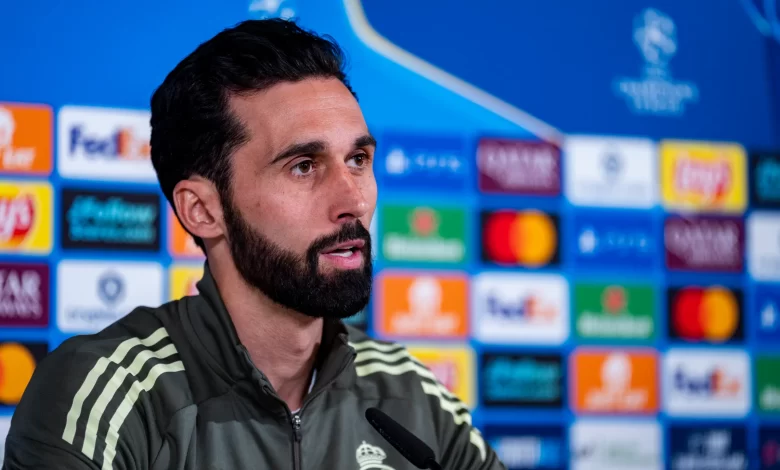 رغم تألقه في المباريات الكبيرة.. نجم ريال مدريد يواجه قرارًا صعبًا