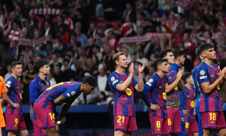 أزمة داخل برشلونة تهز الفريق… فليك في موقف صعب بسبب لاعب غير متوقع