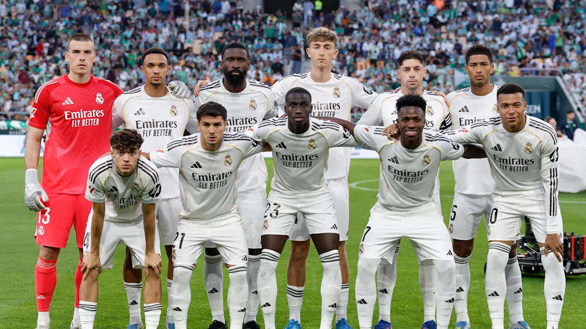 ريال مدريد يشتعل من الداخل.. خلاف قوي يدفع نجم كبير للاقتراب من الرحيل وتحرك من الدوري الإنجليزي
