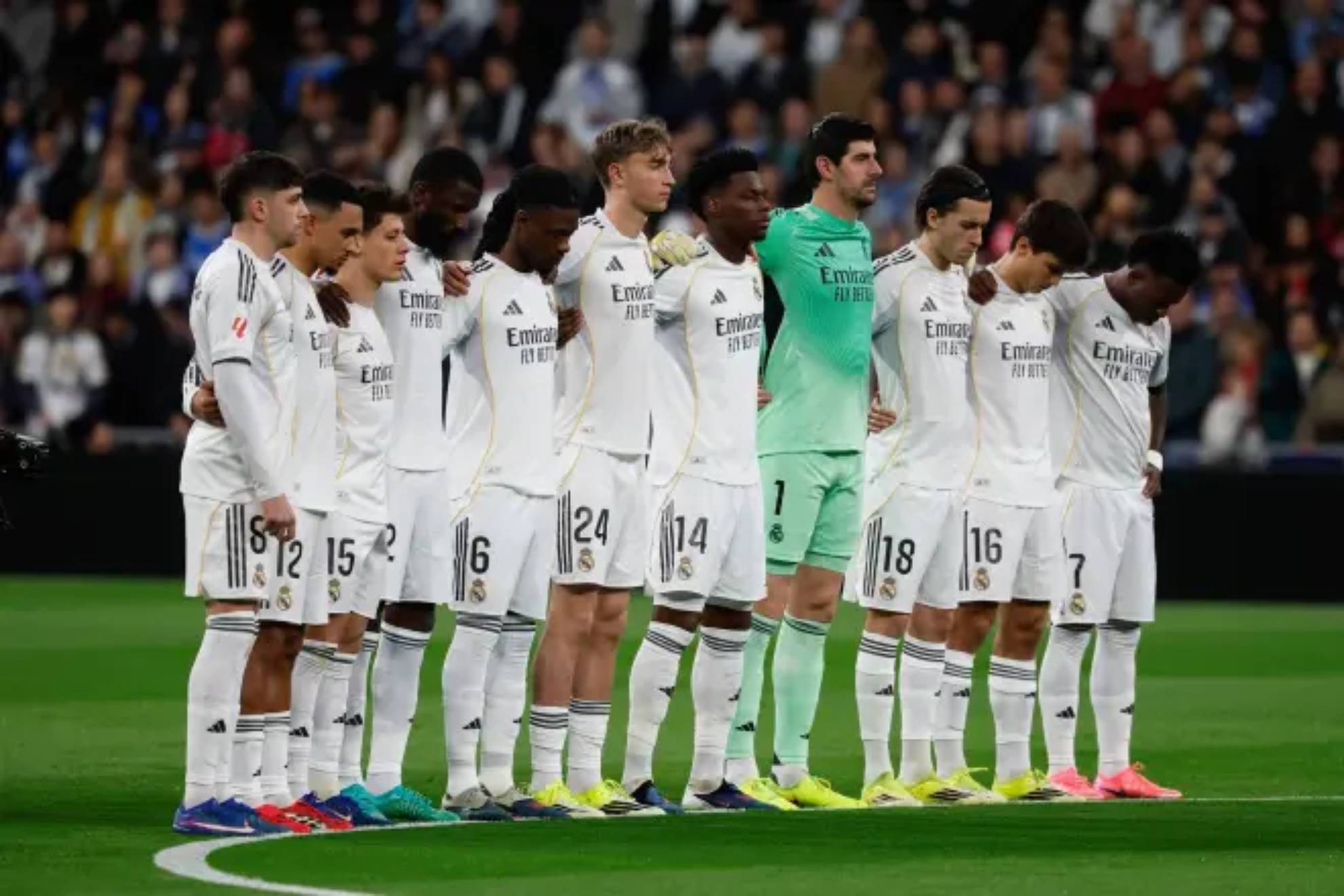 أزمة تضرب ريال مدريد قبل مواجهة برشلونة.. خناقة في التدريبات تشعل غرفة الملابس