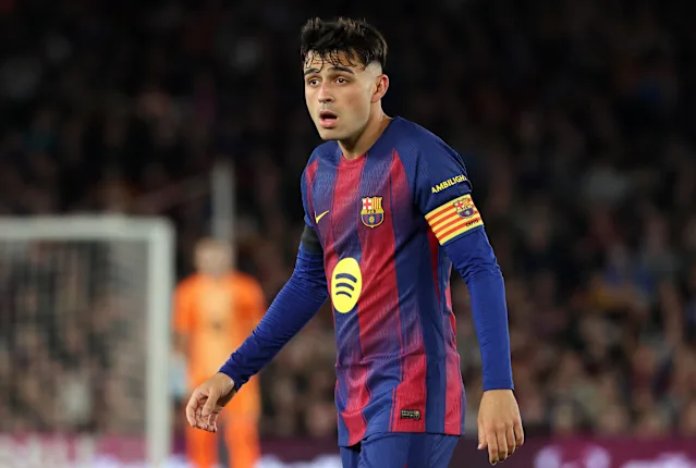 برشلونة يجهز لرحيل مفاجئ.. فليك خارج الحسابات وبيدري يودع زميله قريبًا