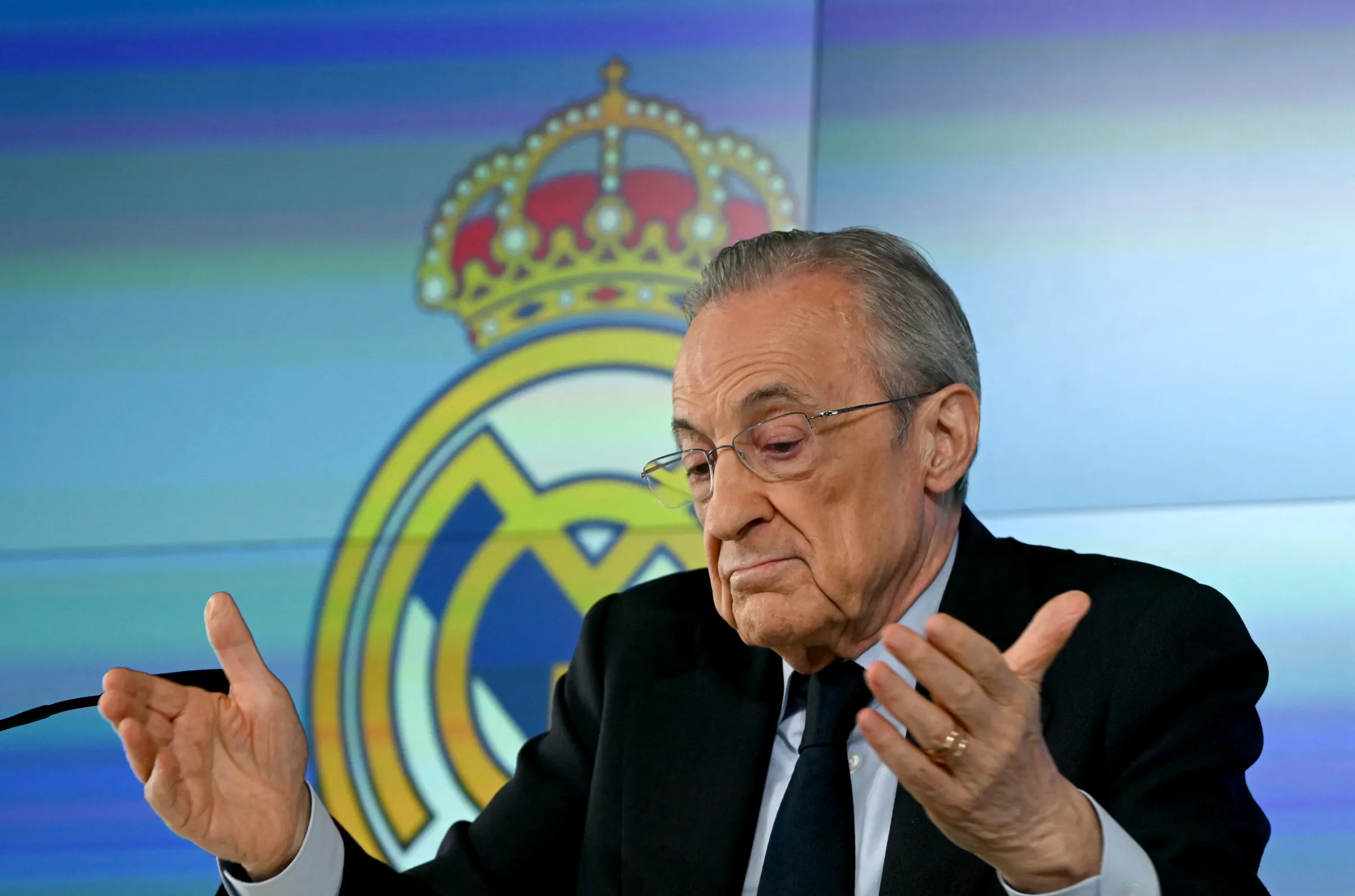 ريال مدريد يتحرك بقوة.. نجم البريميرليغ على أعتاب البرنابيو لخلافة كروس