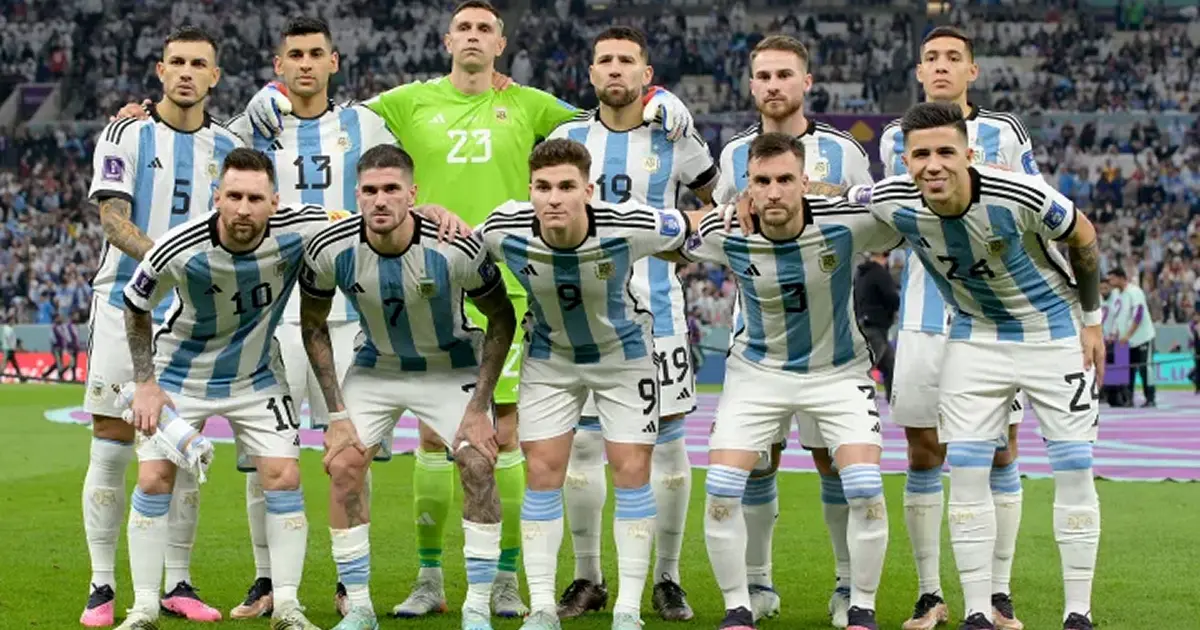 بيريز يغيّر خطته.. هدف ريال مدريد الجديد ليس إنزو فرنانديز بل موهبة أرجنتينية لامعة