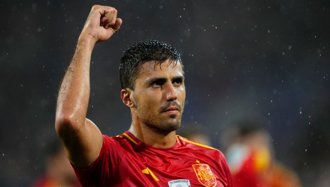 زلزال في سوق الانتقالات.. قرار رودري المفاجئ يضع ريال مدريد في موقف معقد